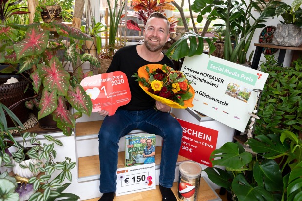 Sieger mit Blumen