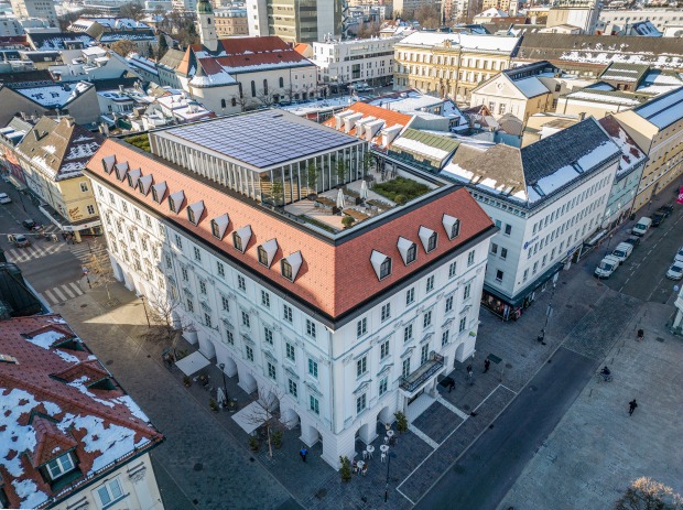 Entwurfsfoto der Firmenzentrale der Kärtner Sparkasse mit der angedachten Sky Bar