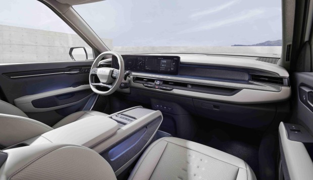 Kia versteht seine künftigen Autos als „ganzheitliche Mobilitätslösungen, die zweckdienliche Elektrofahrzeuge mit fortschrittlichen Softwarelösungen kombinieren.