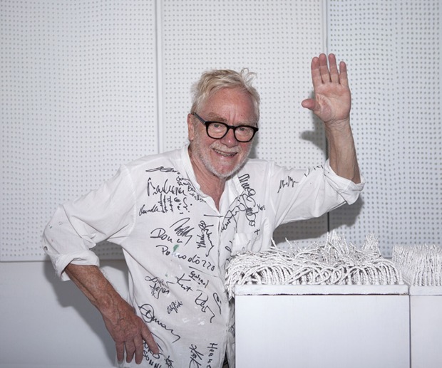 Tone Fink im Atelier in Fußach