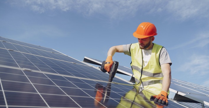 Energiegemeinschaften: Kommunen und landwirtschaftliche Betriebe setzen auf Erneuerbare Energien