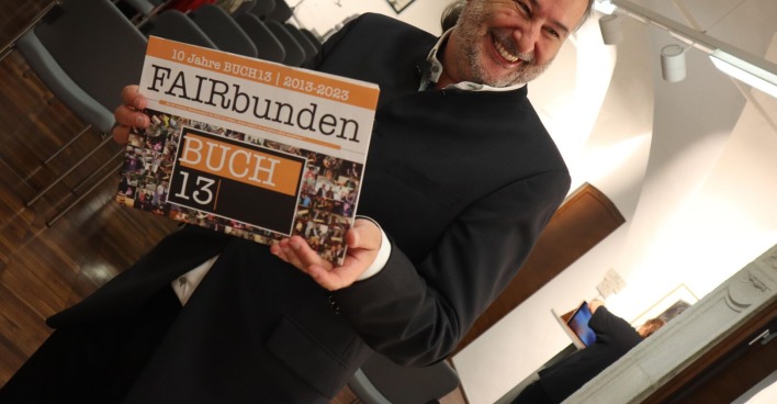 Gerald Eschenauer mit Festschrift