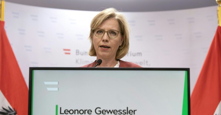 Gewesssler kündigt an, für das Renaturierungsgesetz stimmen zu wollen.