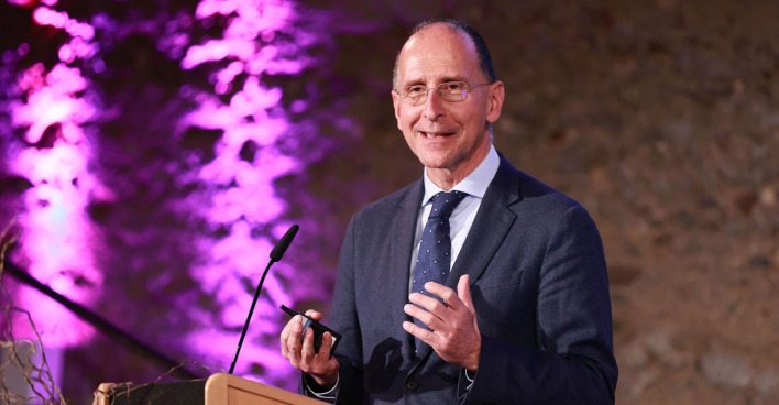 Politikwissenschaftler Peter Filzmaier im Rahmen eines Symposiums der Salzburger Wirtschaftskammer.
