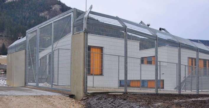 Gebäude des Anhaltezentrums Vordernberg im Bezirk Leibnitz.