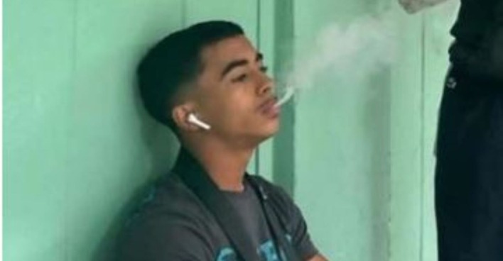 Fahndungsbild des 15-jährigen Tatverdächtigen.