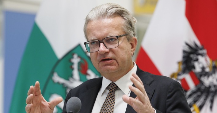 Walter Drexler dürfte dem Parteivorstand seinen freiwilligen Rückzug anbieten.