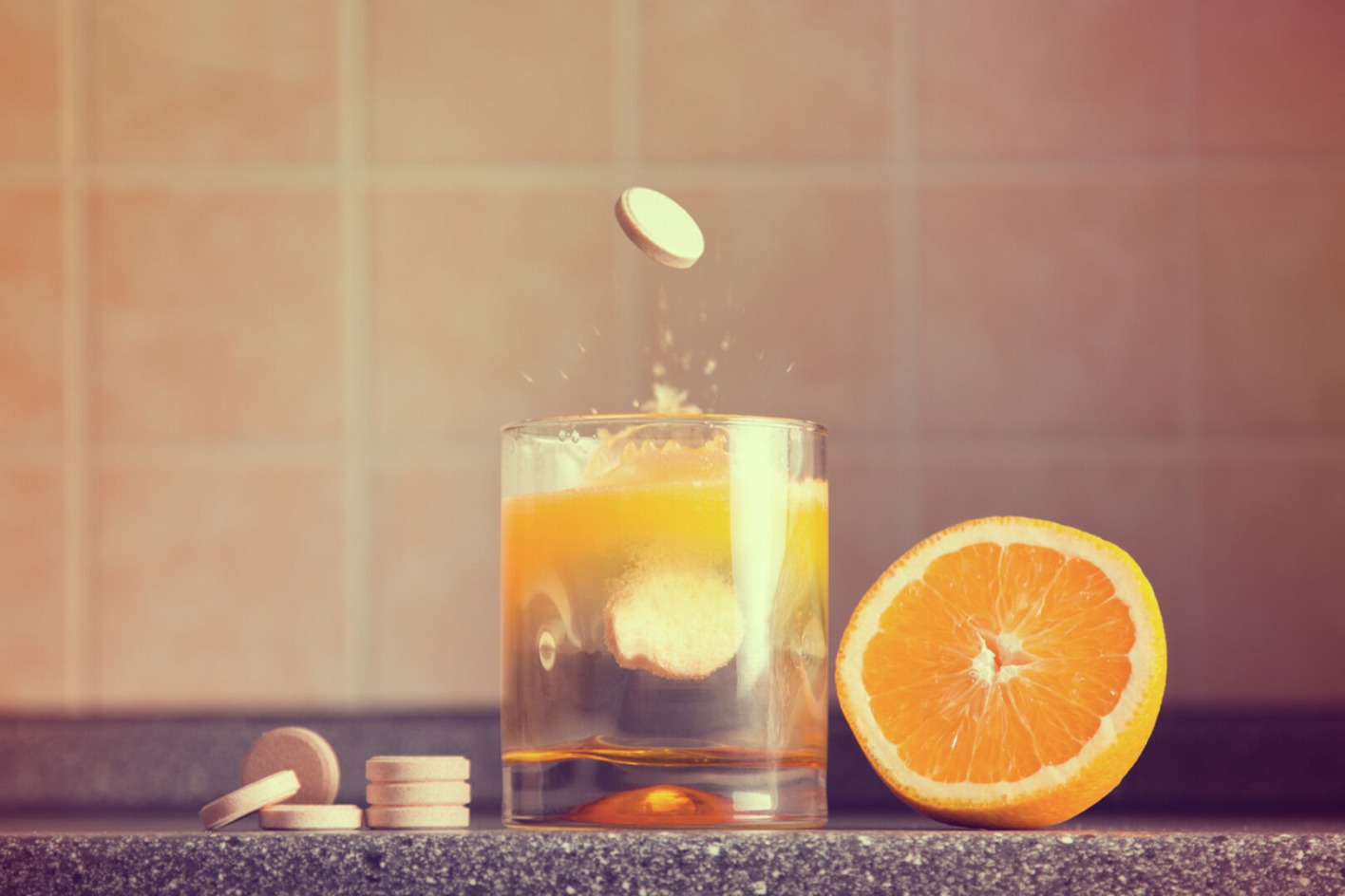 Immunbooster Vitamin C | Credit: iStock.com/Elisanth_