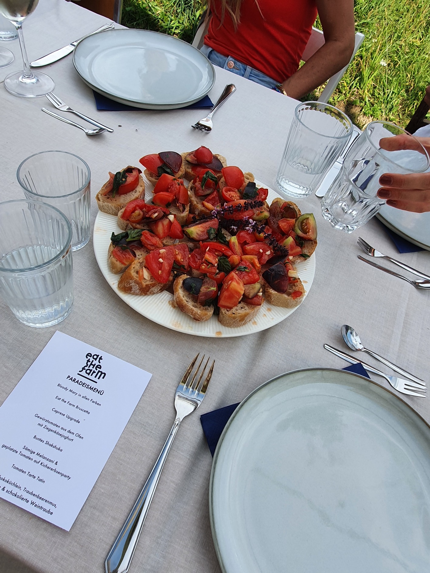 Bruschetta auf einem Tisch