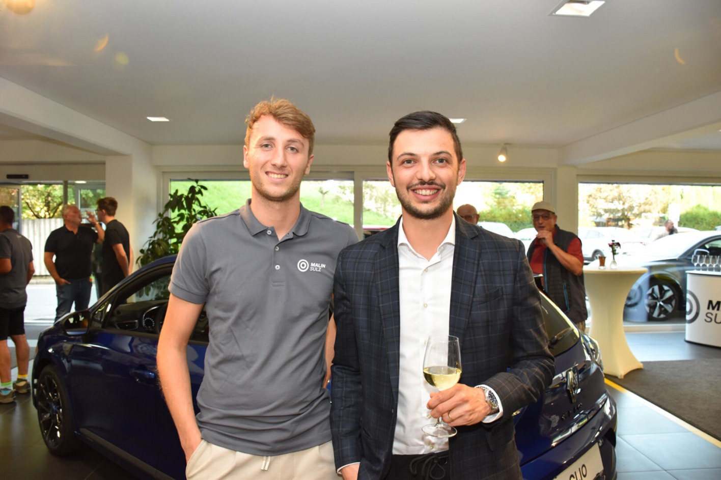 Niklas Wieser (Annahme) und Claudio Fattoruso (Firmament Vertrieb)