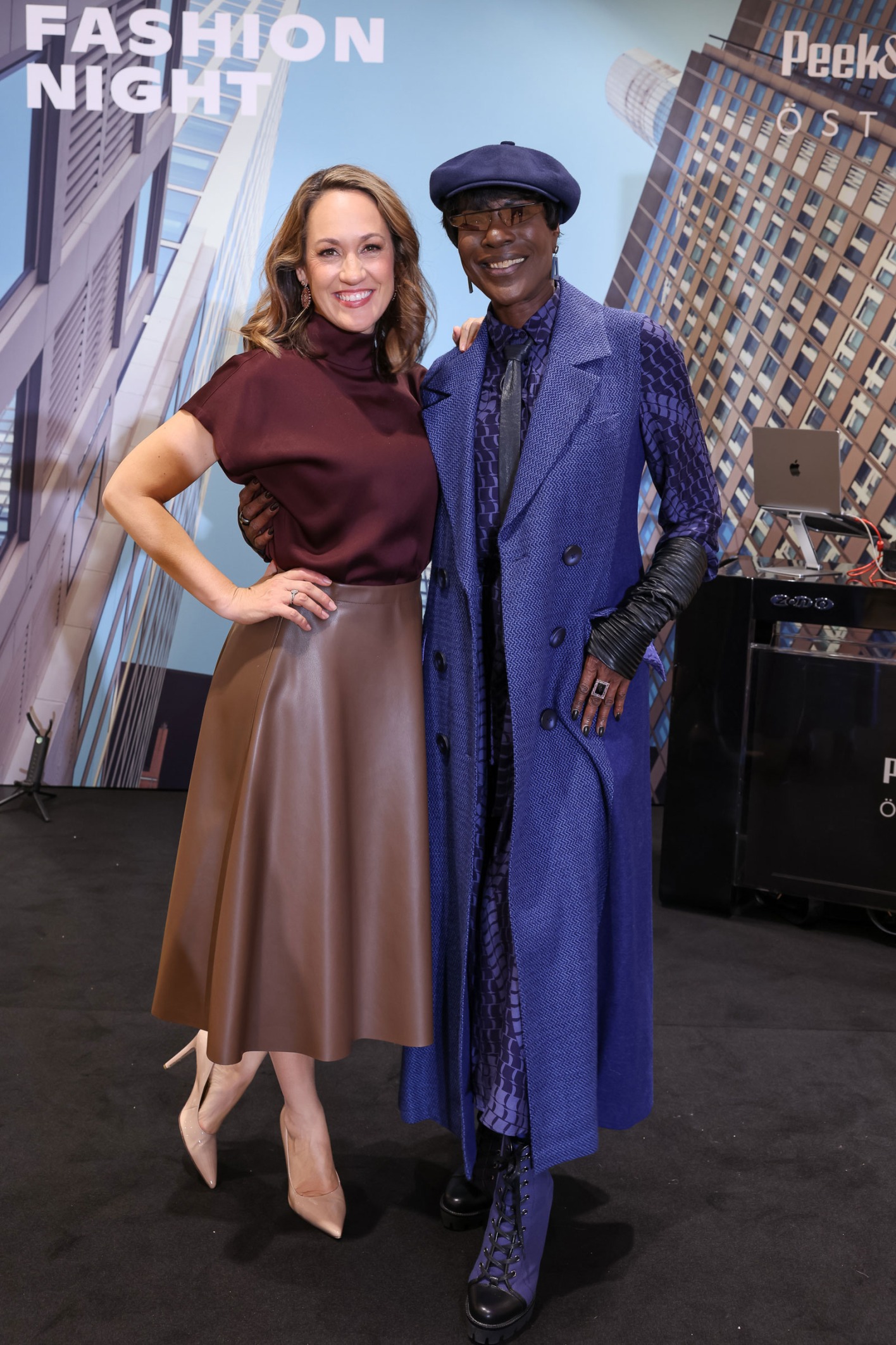 Bianca Schwarzjirg und Doretta Carter | Credit: Peek &amp; Cloppenburg/Katharina Schiffl