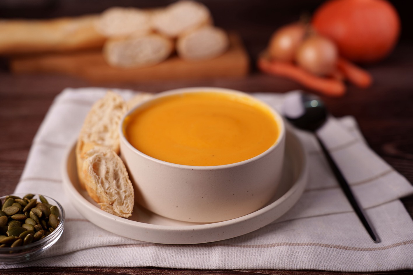 Kürbiscremesuppe | Credit: Yaraslava Melchanka/Shutterstock