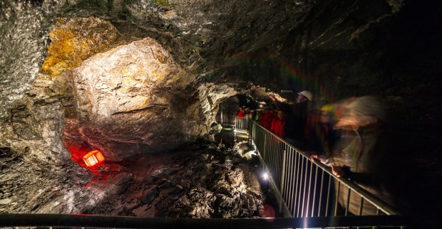 Im Granatium Radenthein funkelt der rote Granatstein