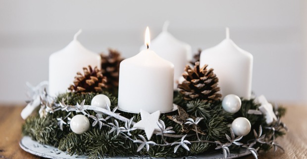 Adventkranz | Credit: iStock.com/NRuedisueli