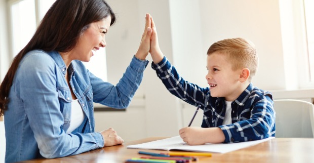 Für ein besseres Miteinander von Eltern &amp; Kindern | Credit: iStock.com/Paperkites