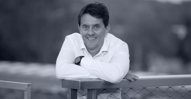Oskar Kern, Manager und Autor