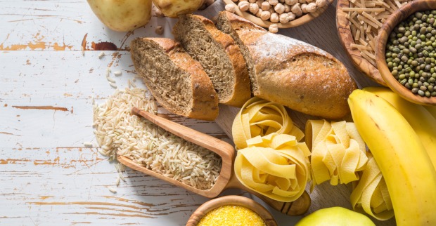 Kohlenhydrat-haltige Lebensmittel | Credit: iStock.com/a_namenko