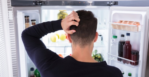 Täglich treffen wir unzählige kleinere und größere Entscheidungen mit Blick auf unsere Ernährung | Credit: iStock.com/AndreyPopov