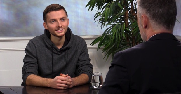 YouTube-Star Philipp Mickenbecker bei einem Interview