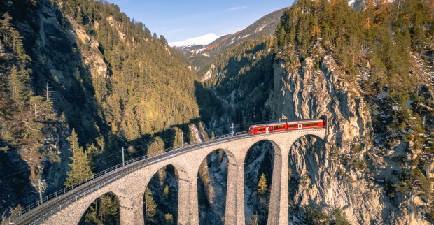 Glacier Express | Credit: iStockphoto/