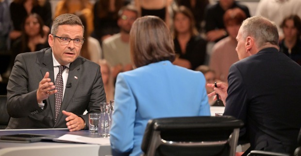 Gerald Grosz im Gespräch mit Susanne Schnabl und Armin Wolf