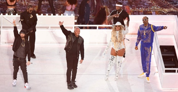 Die Hip Hop-Stars auf der Bühne. | Credit: VALERIE MACON / AFP / picturedesk.com