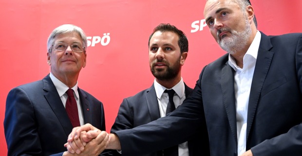 Peter Kaiser, Georg Dornauer und Hans Peter Doskozil im Rahmen einer PK der SPÖ mit dem Titel "Weil er es kann!" am Freitag, 23. September 2022, in Innsbruck