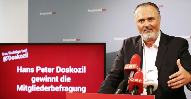 Burgenlands Landeshauptmann Hans Peter Doskozil bei einer Pressekonferenz