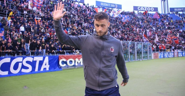 Marko Arnautovic verabschiedet sich von den Bologna-Fans