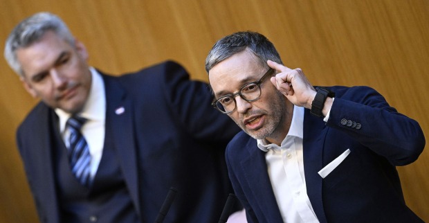 FPÖ-Chef Herbert Kickl und Bundeskanzler Karl Nehammer im Rahmen einer Nationalratssitzung