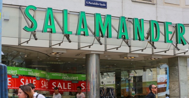 Die Fassade eines Schuhgeschäftes auf der Mariahilfer Straße.