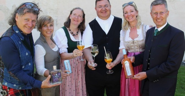 Gäste des Kräuter-Kirchtages