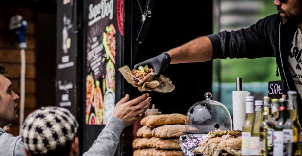 Köstlichkeiten aus aller Welt erwarten Sie auf dem Streetfoodmarket.