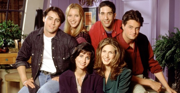 Der Cast der Sitcom Friends am Set