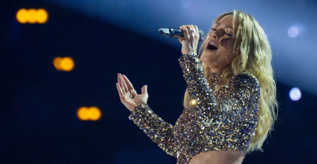Helene Fischer auf der Bühne.