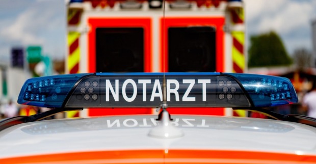 Eine Notarztwagen aus Deutschland.