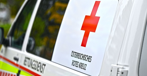 Ein Rettungswagen aus Österreich.