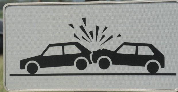 Autounfall-Schild