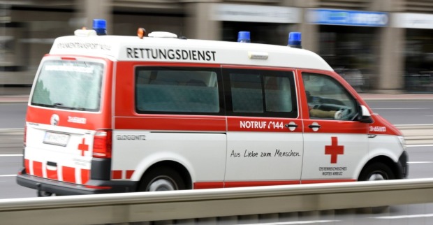Rettungswagen in Einstzfahrt
