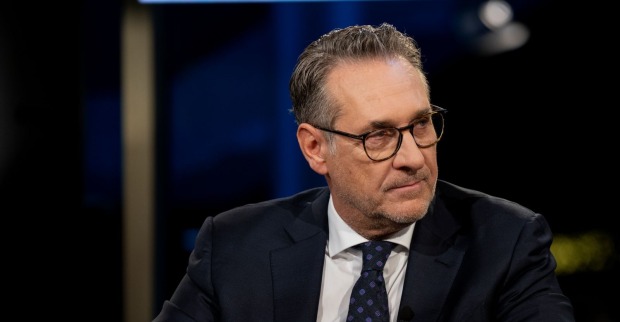 Heinz-Christian Strache im Fernsehstudio