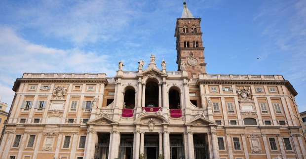Die Basilika Santa Maria Maggiore von außen.