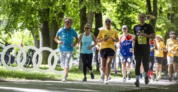 Teilnehmer beim Wings for Life Worldrun 2024 in Salzburg.