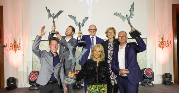 Gruppenbild der Wikarus-Gewinner.