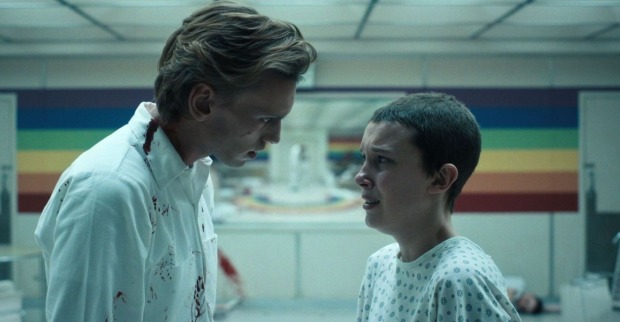 Jamie Campbell Bower und Millie Bobby Brown in "Stranger Things"