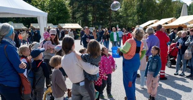 Besucher des Biofests in der Vorarlberger Landeshauptstadt Bregenz