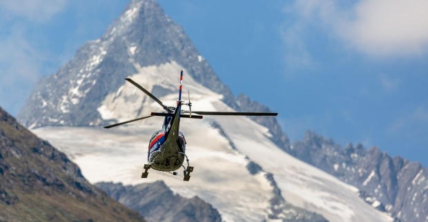 Bergsteiger finden herrenlosen Rucksack in den Stubaier Alpen.