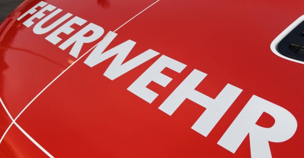 16 Feuerwehren verhinderten ein Übergreifen auf das Wohnhaus.