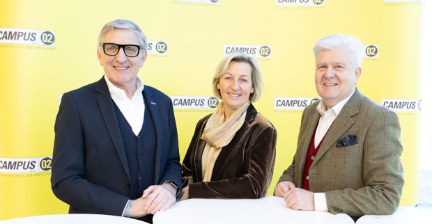 Josef Herk, Kristina Edlinger-Ploder und Erich Brugger im Rahmen einer Pressekonferenz zum 30-jährigen Jubiläum der FH CAMPUS 02