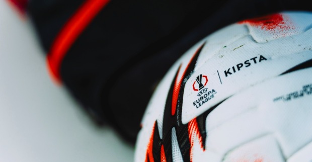 Europa League Matchball vor dem Spiel Salzburg vs Basel.