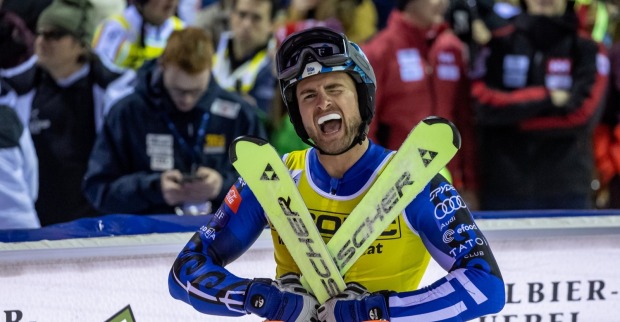 Aj Ginnis: Der griechische Vizeweltmeister verabschiedet sich nach schweren Verletzungen von der großen Bühne.